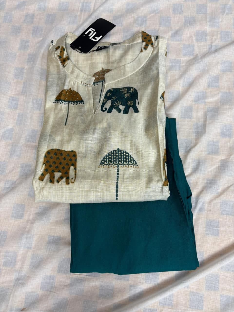 White &ramer green  colour ord set, photo 1