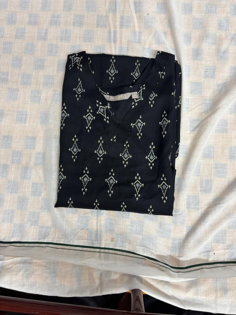 Black kurthi  (single pcs), photo 1